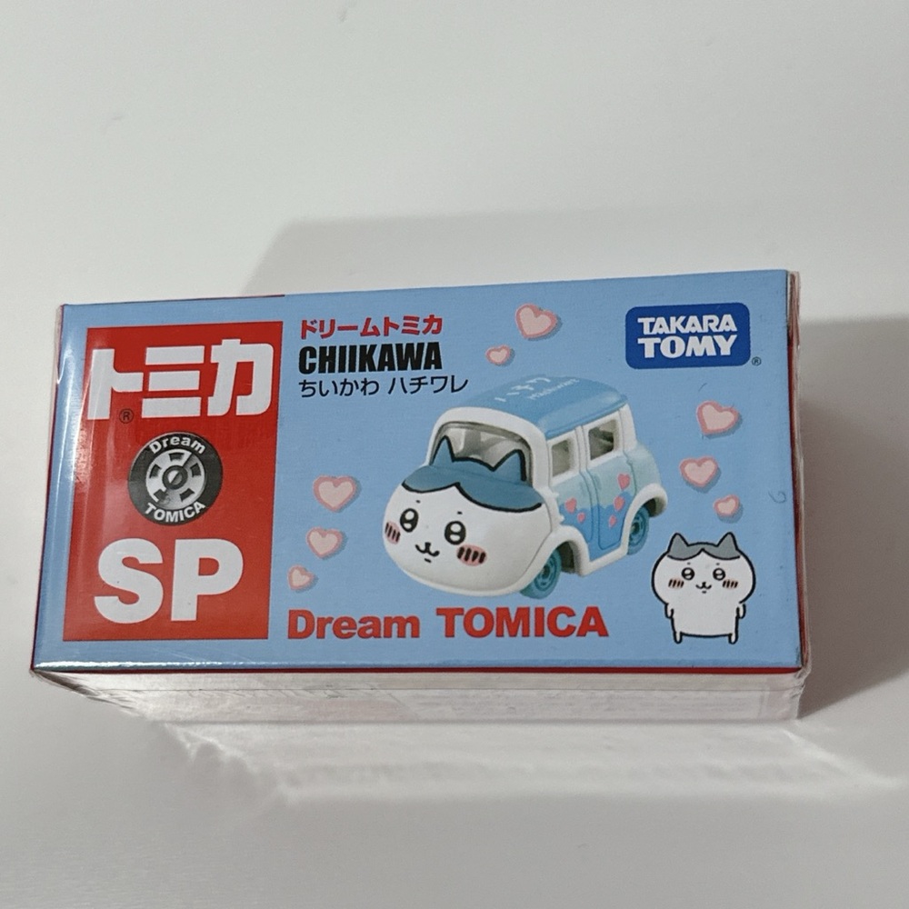 Takara Tomy Dream Tomica SP Chiikawa Hachiware Miniature Car